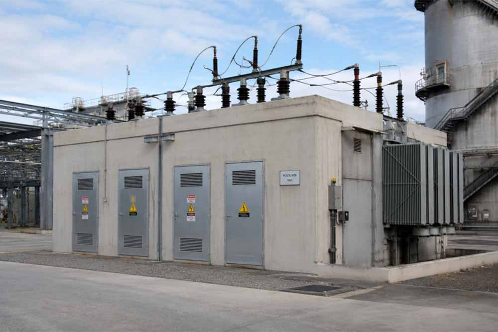 Nettoyage de poste électrique industriel haute tension et basse tension